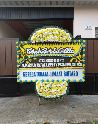 Papan Bunga Duka di Cibentang