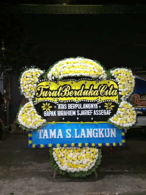 Papan Bunga Duka di Cibentang